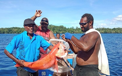 Fishermen in Papua New Guinea's